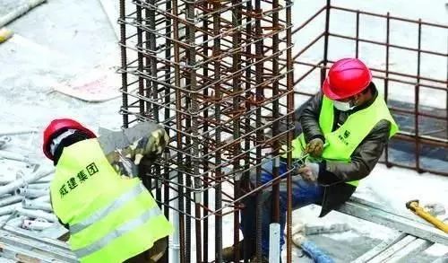 威海乳山口跨海大橋施工新進(jìn)展 通車(chē)后青島車(chē)程預(yù)計(jì)節(jié)省一小時(shí)